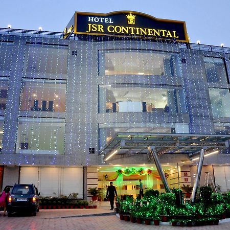 Hotel JSR Continental Dehradun Exterior foto
