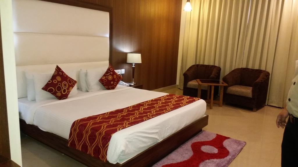 Hotel JSR Continental Dehradun Zimmer foto