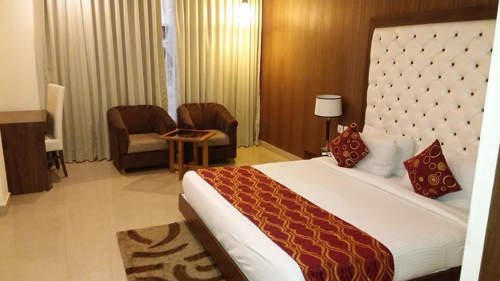 Hotel JSR Continental Dehradun Zimmer foto